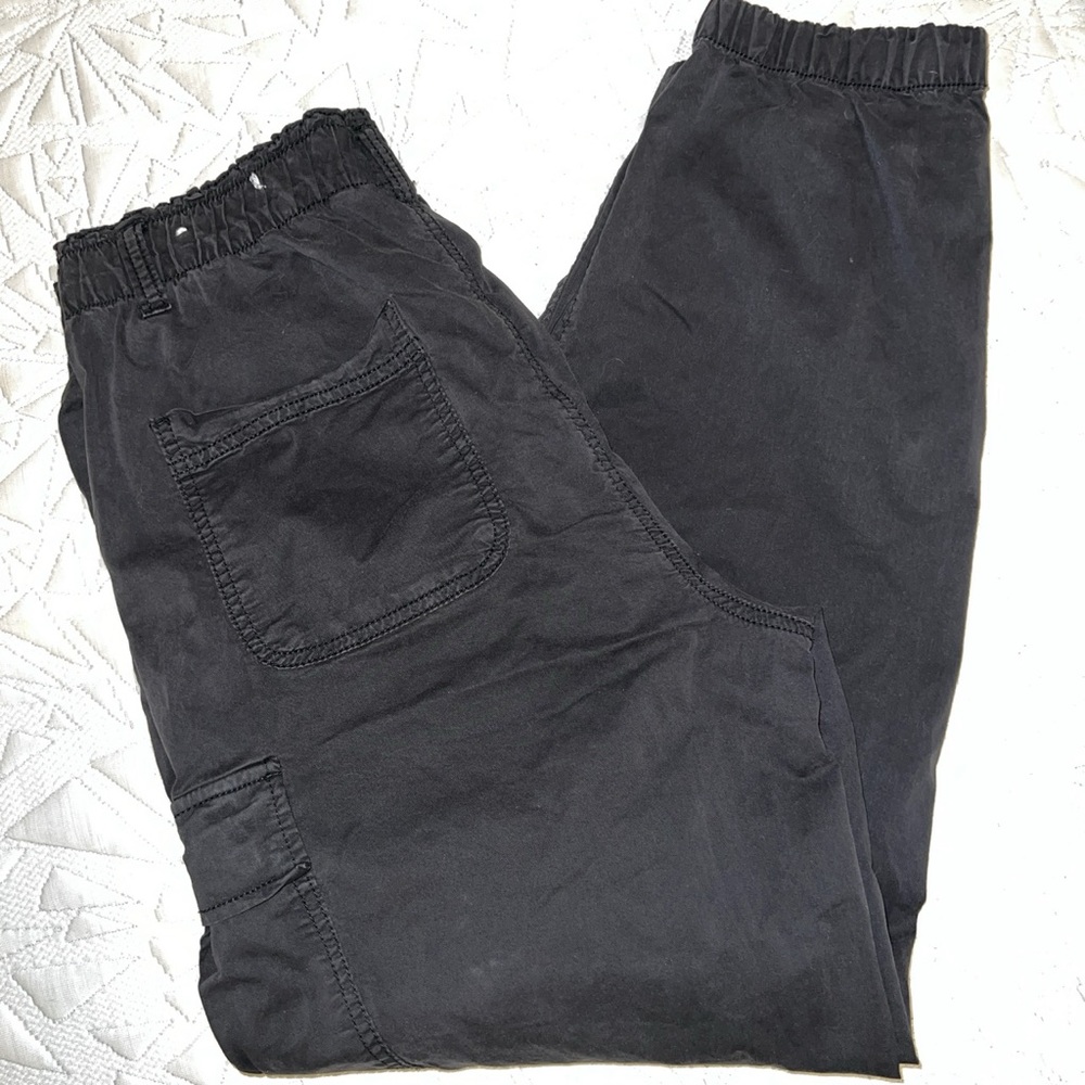 American Eagle black jogger pants